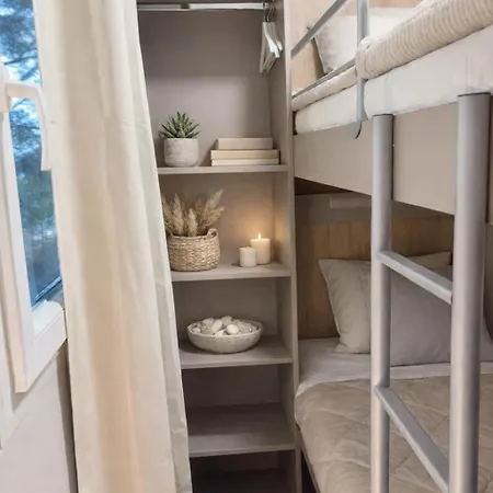 Apartament Sea View Mobile Homes Lumea & Aura *